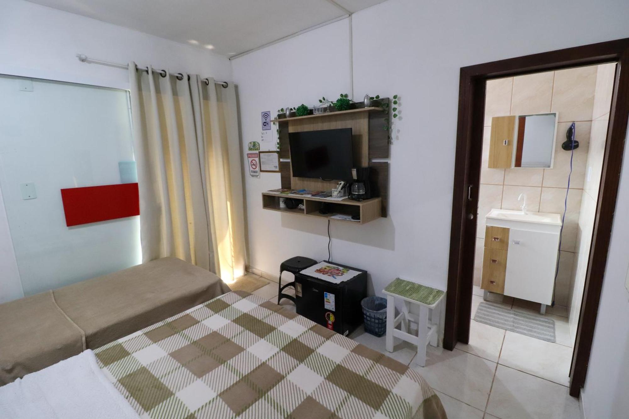Suite Hospedagem Ohana เปงญา ภายนอก รูปภาพ